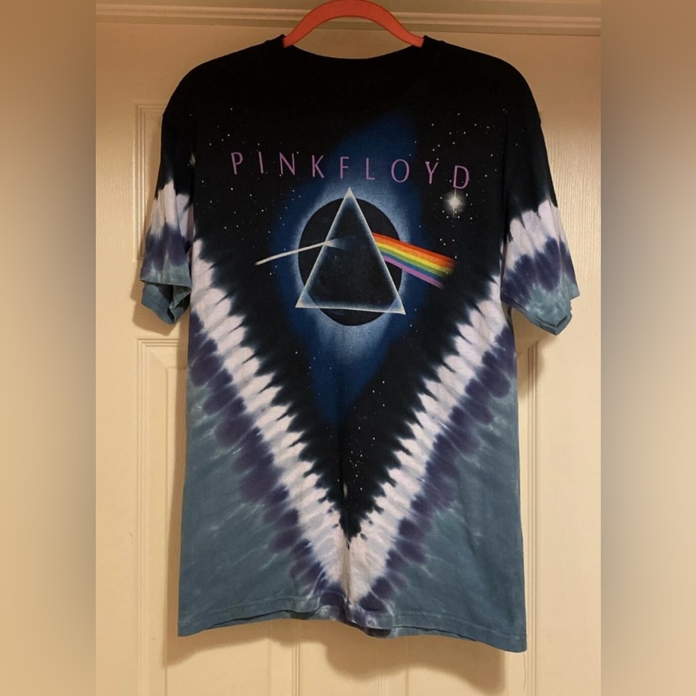 Vtg 2005 Liquid Blue Pink Floyd T-Shirt